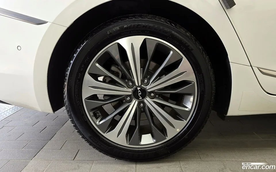 Kia K8 Hybrid 2024 — миниатюра 5