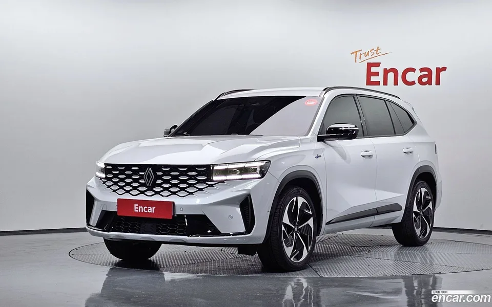 Renault Samsung Grand Koleos 2.0 2WD 2025 — фото 1, купить с доставкой в Москву