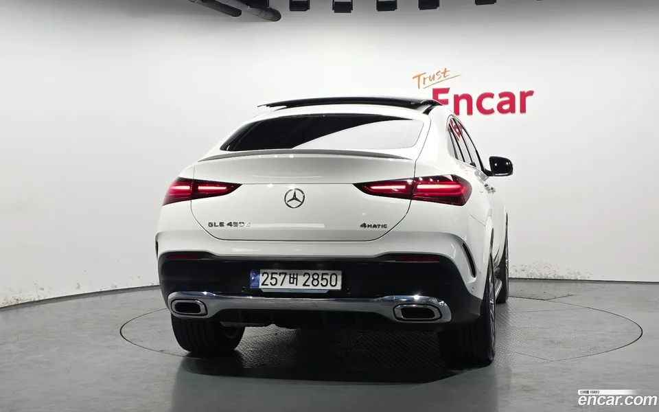 Mercedes-Benz GLE-Class GLE450d 4MATIC 2024 — миниатюра 4