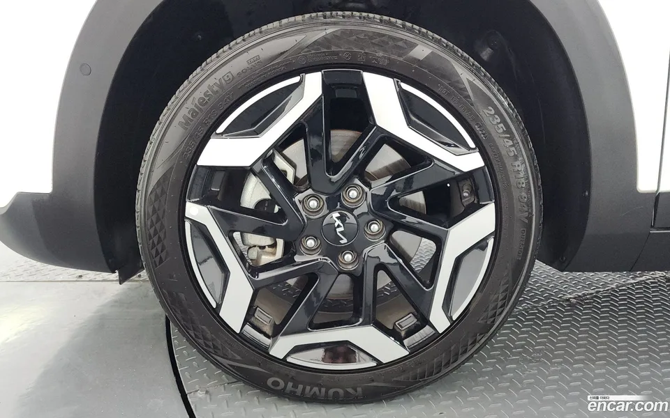 Kia Seltos 1.6 2WD 2022 — миниатюра 5
