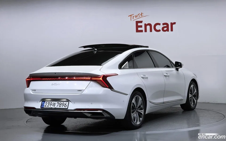 Kia K8 Hybrid 2023 — миниатюра 2