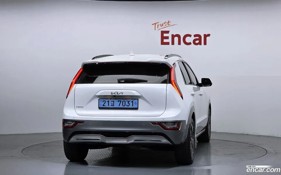 Kia Niro EV 2023 — миниатюра 4