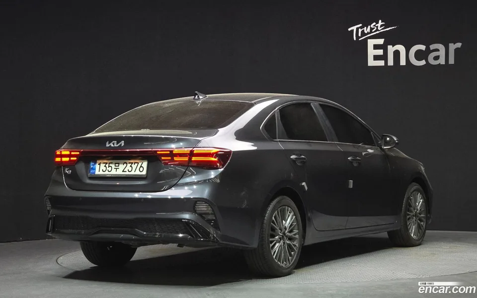 Kia K3 1.6 2022 — миниатюра 2
