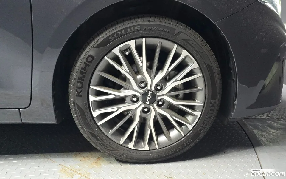 Kia K3 1.6 2022 — миниатюра 5