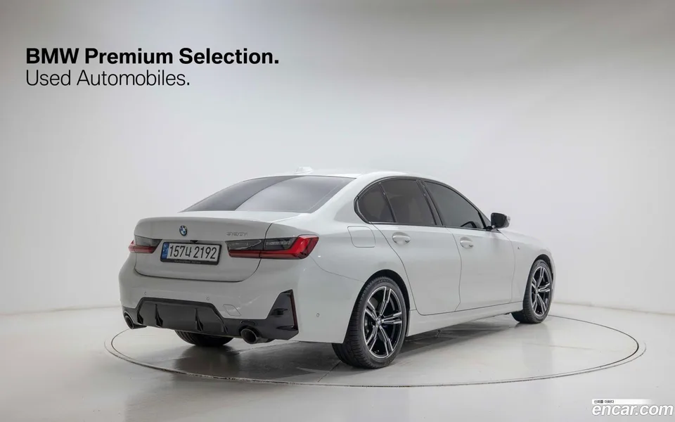 BMW 3 Series 320i M 2022 — миниатюра 2