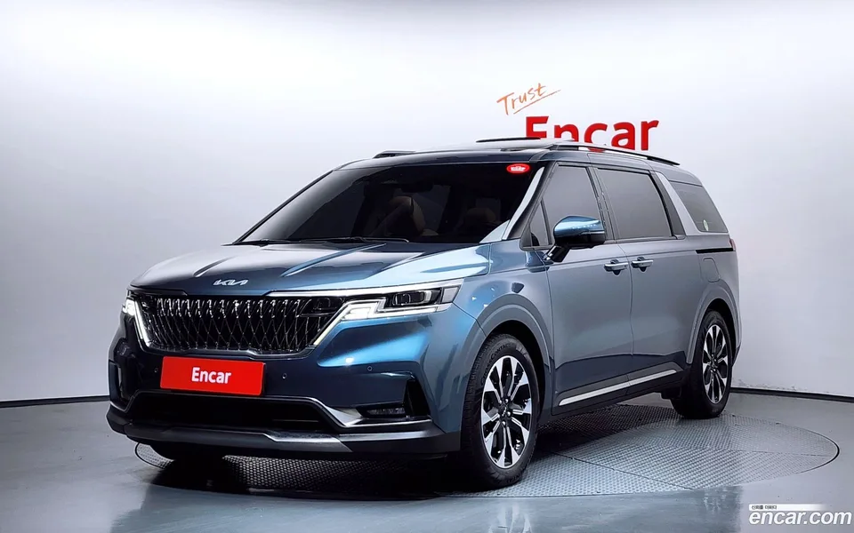 Kia Carnival 9 2022 — фото 1, купить с доставкой в Москву