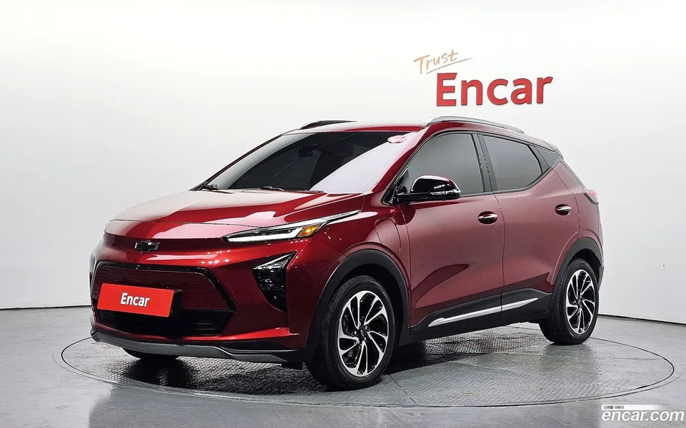 Chevrolet Bolt EUV 2022 — фото 1, купить с доставкой в Москву