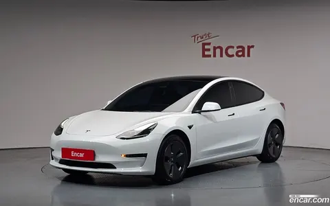 Tesla Model 3 2022 buy in Moscow