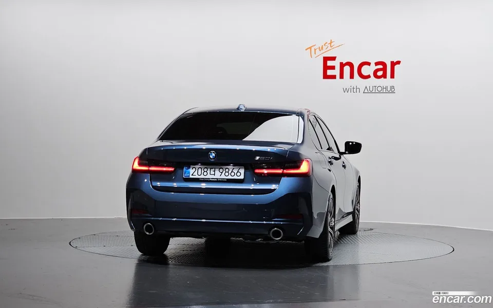 BMW 3 Series 320i 2025 — миниатюра 4