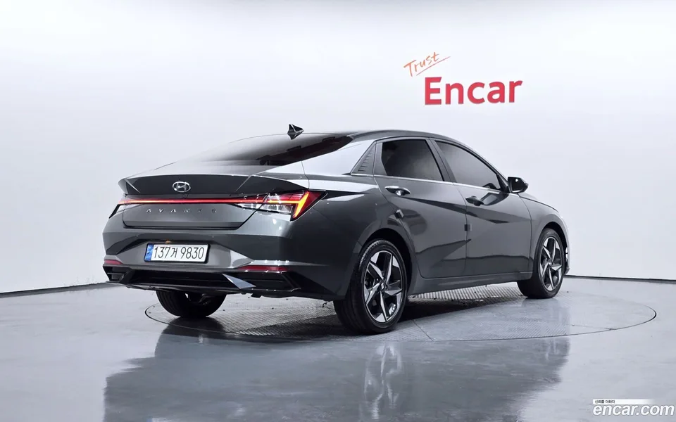 Hyundai Avante 1.6 2022 — миниатюра 2