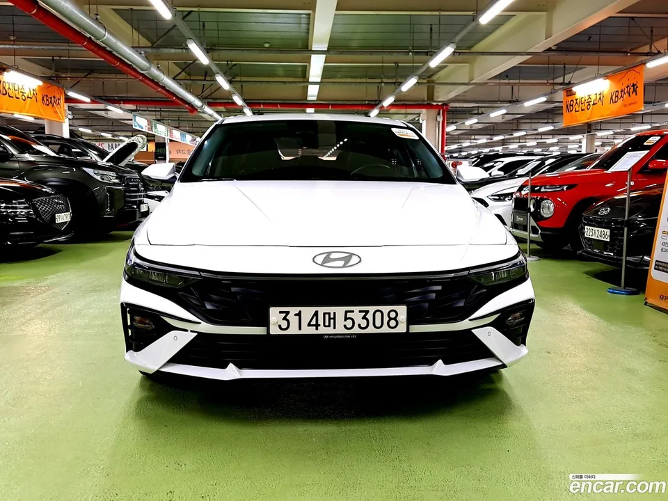 Hyundai Avante CN7 1.6 2023 — миниатюра 3