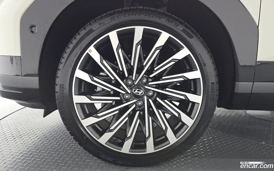 Hyundai SantaFe 2.5T 2WD 2024 — миниатюра 5