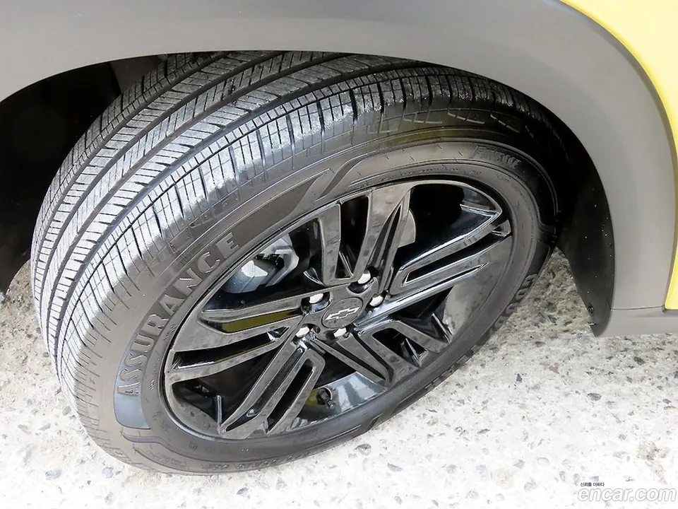 Chevrolet Trax Crossover 1.2 ACTIV 2023 — миниатюра 5