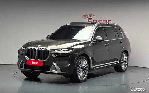 BMW X7 2023 купить в Москве
