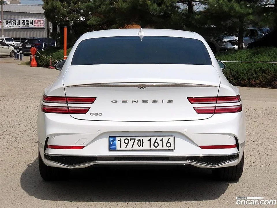 Genesis G80 2.5 2WD 2024 — миниатюра 4