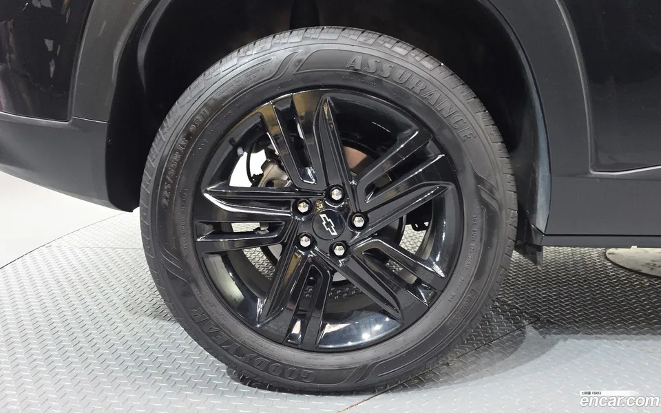 Chevrolet Trax Crossover 1.2 ACTIV 2023 — миниатюра 5