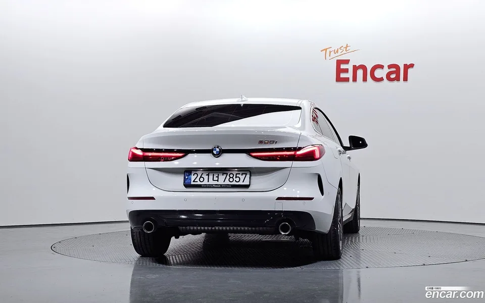BMW 2 Series Gran Coupe 220i 2024 — миниатюра 4