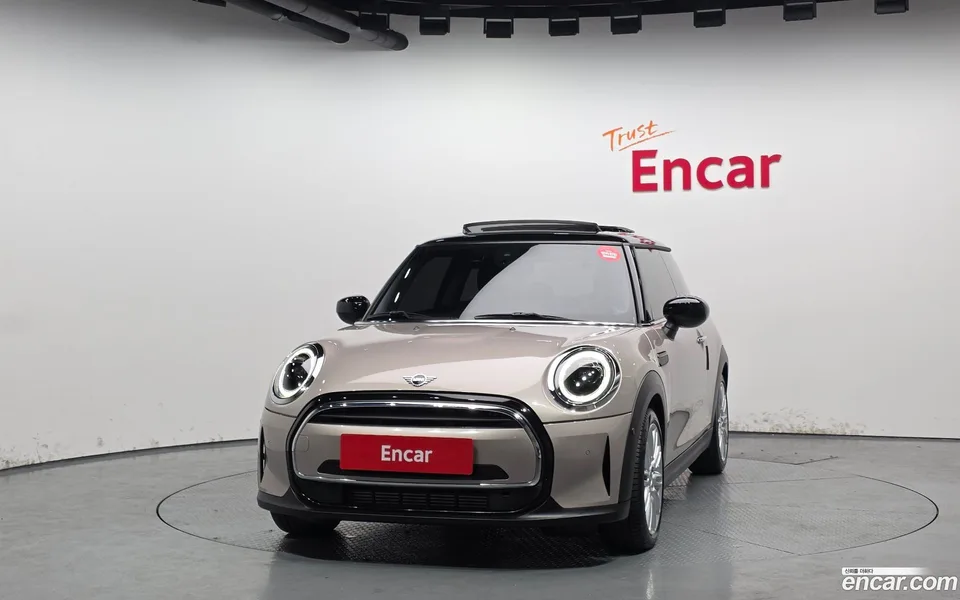MINI Cooper 2023 — миниатюра 3