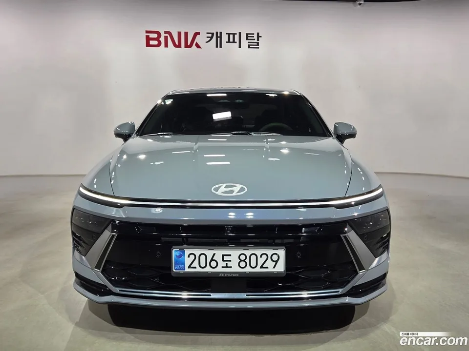 Hyundai Sonata The Edge 1.6 2023 — миниатюра 2