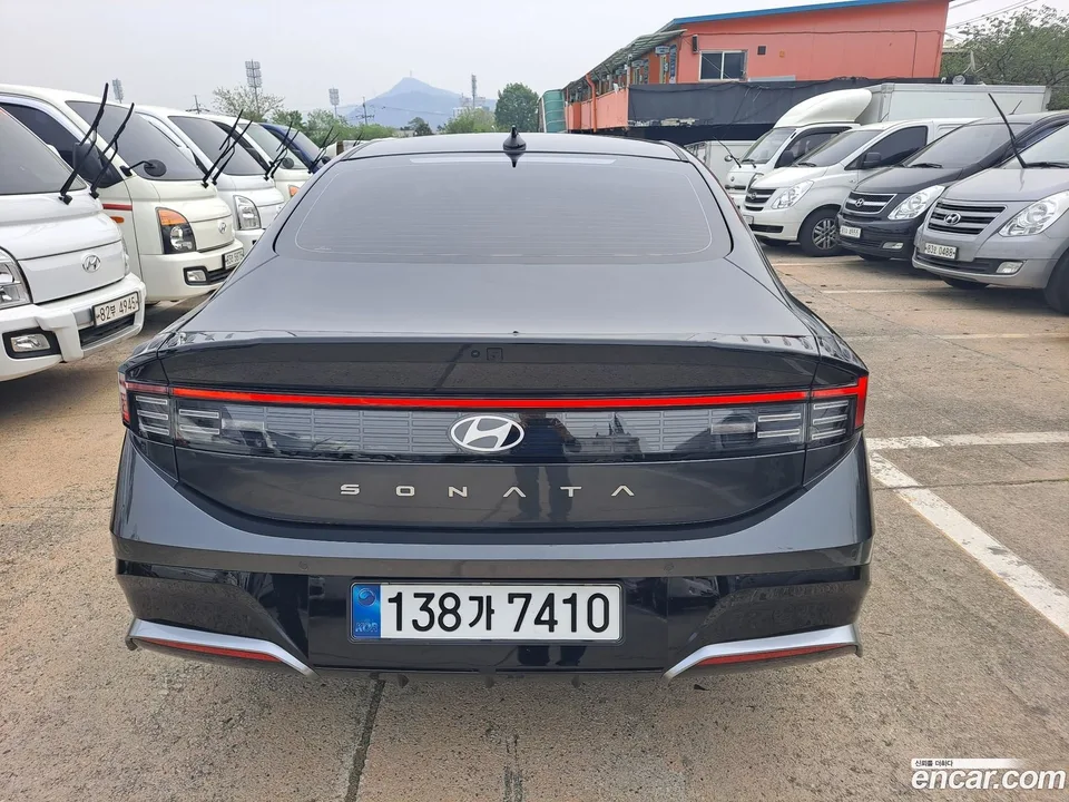 Hyundai Sonata The Edge 2.0 2025 — миниатюра 3