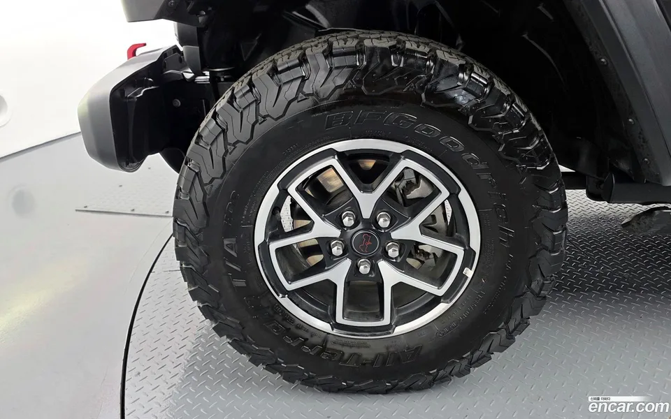 Jeep Wrangler 2.0 4 2024 — миниатюра 5