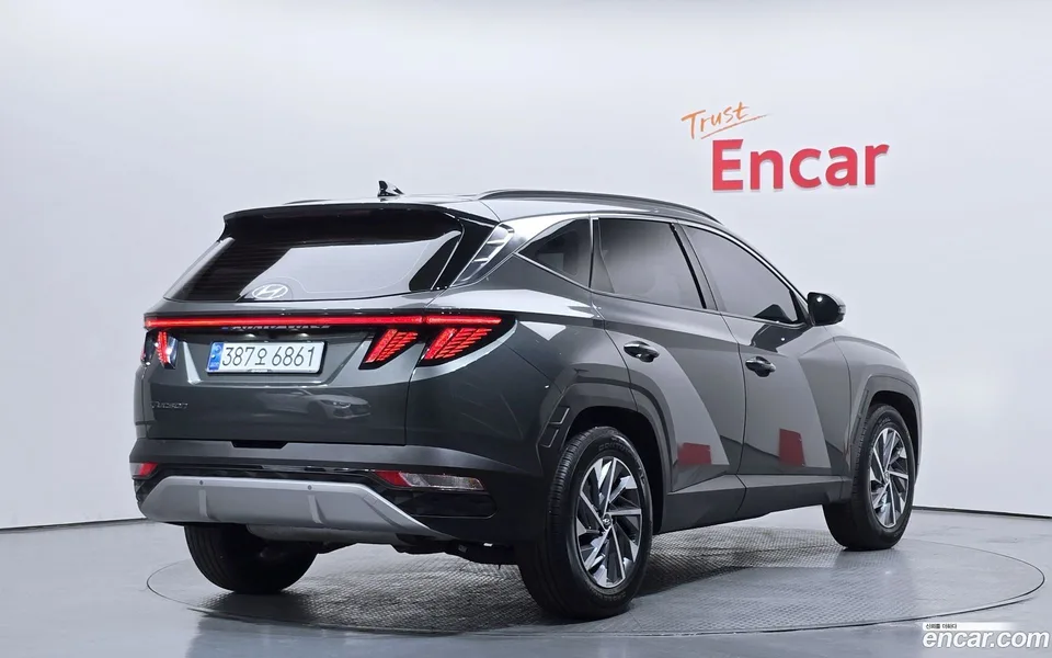 Hyundai Tucson Hybrid 2WD 2022 — миниатюра 2