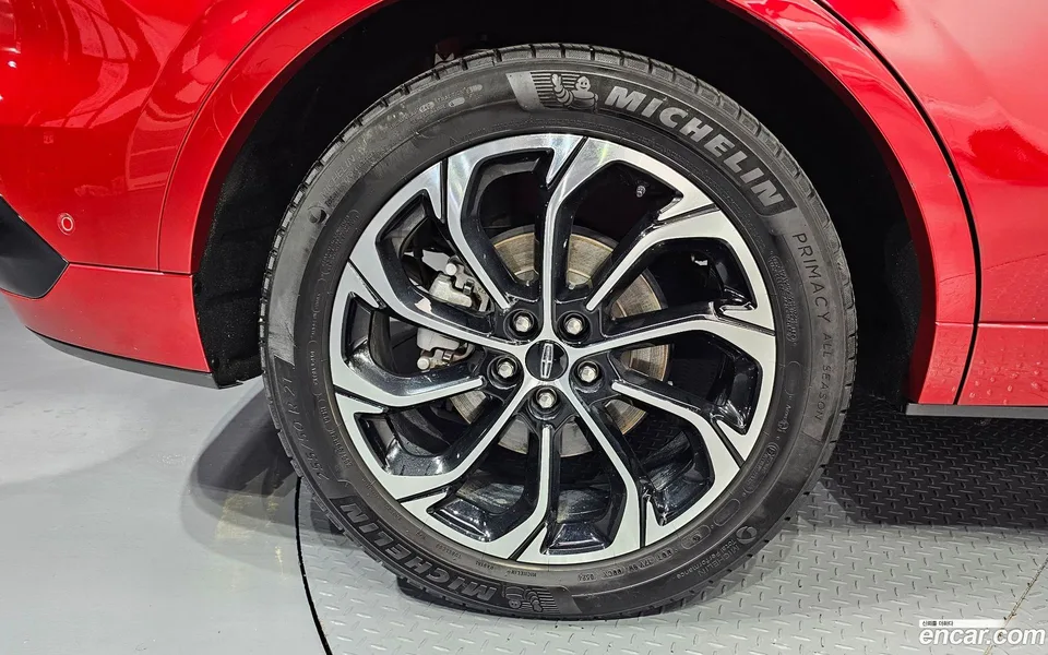 Lincoln Nautilus 2.0 AWD 2024 — миниатюра 5