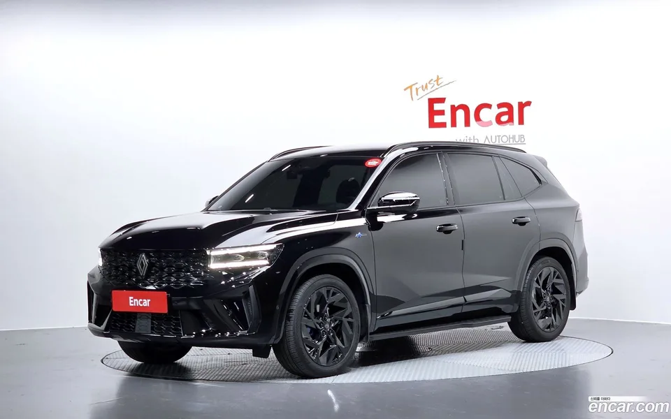 Renault Samsung Grand Koleos 1.5 E-TECH 2WD 2025 — фото 1, купить с доставкой в Москву