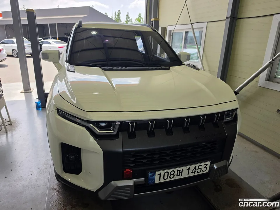 KG Mobility Torres 1.5 2WD 2023 — фото 1, купить с доставкой в Москву