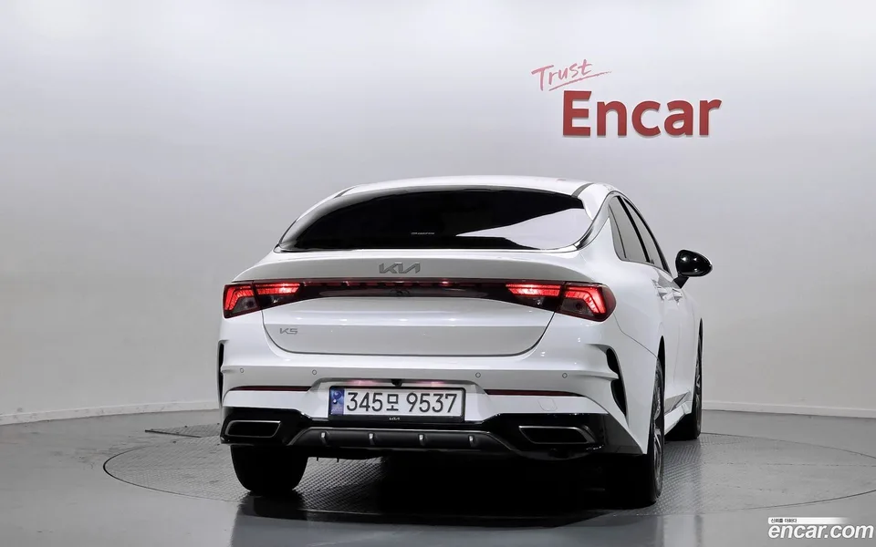 Kia K5 2.0 2023 — миниатюра 4