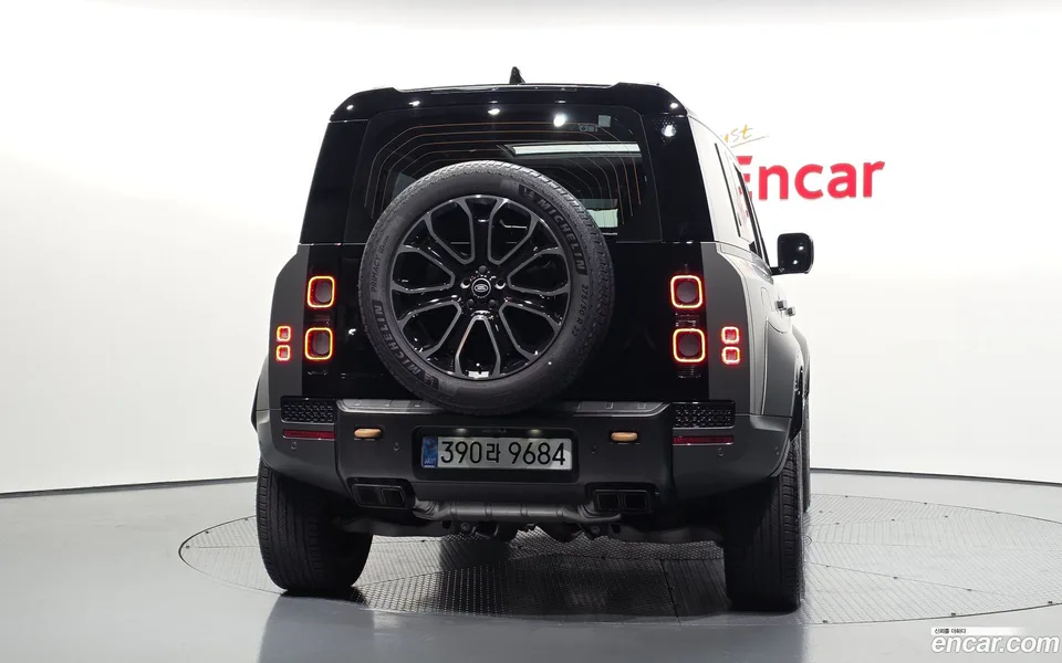 Land Rover Defender 110 P635 1 2025 — миниатюра 4