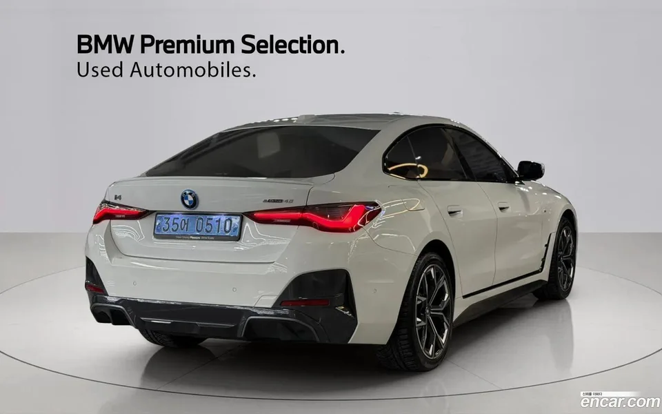 BMW i4 eDrive40 M 2023 — миниатюра 2