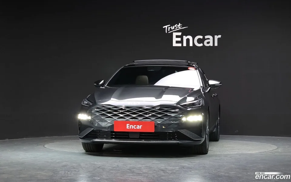 Kia K8 Hybrid 2023 — миниатюра 3