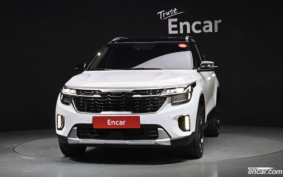 Kia Seltos 1.6 2WD 2024 — миниатюра 3
