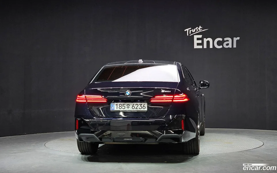 BMW 5 Series 520i M 2025 — миниатюра 4