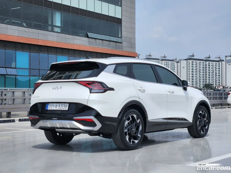 Kia Sportage 1.6 2WD 2024 — миниатюра 5