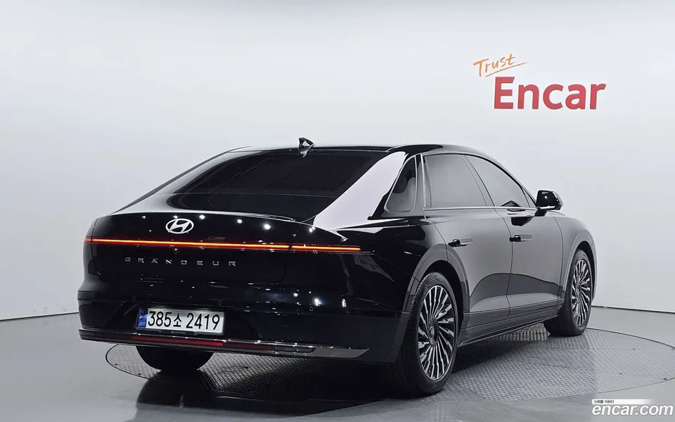 Hyundai Grandeur Hybrid 2023 — миниатюра 2
