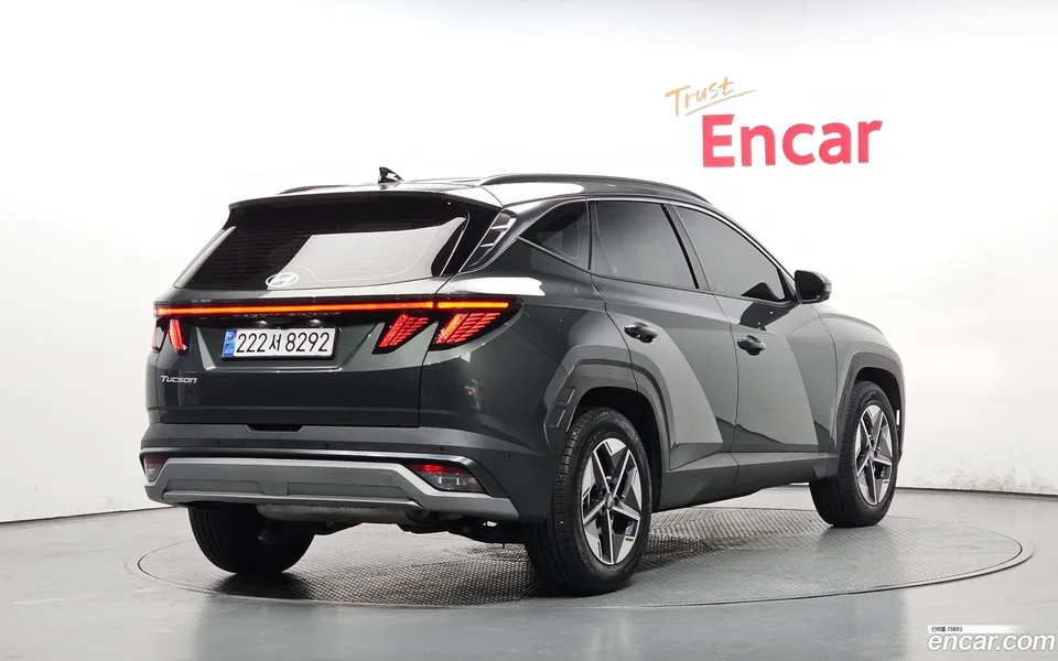 Hyundai Tucson Hybrid NX4 HEV 1.6 2WD 2024 — миниатюра 2