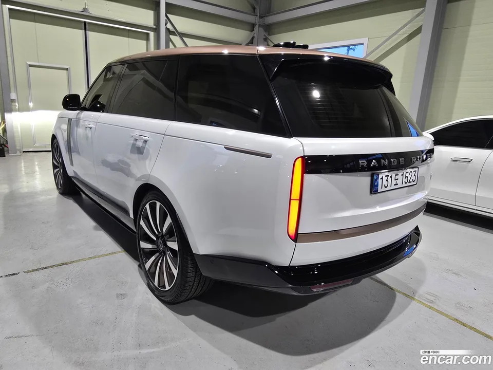 Land Rover Range Rover P615 SV LWB 2024 — миниатюра 2