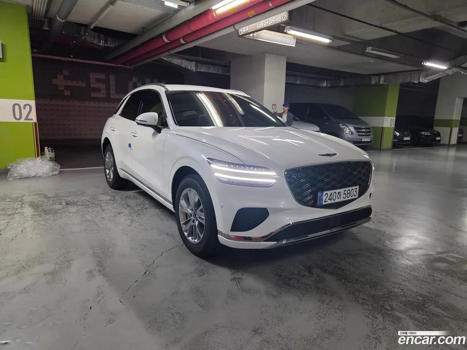 Genesis GV70 2.5T 2WD 2026 — миниатюра 3