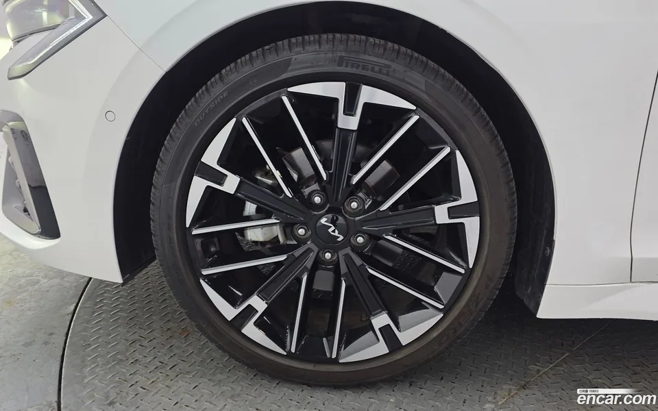 Kia K5 1.6 2024 — миниатюра 5