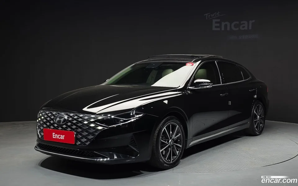 Hyundai Grandeur IG 2.5 2022 — фото 1, купить с доставкой в Москву