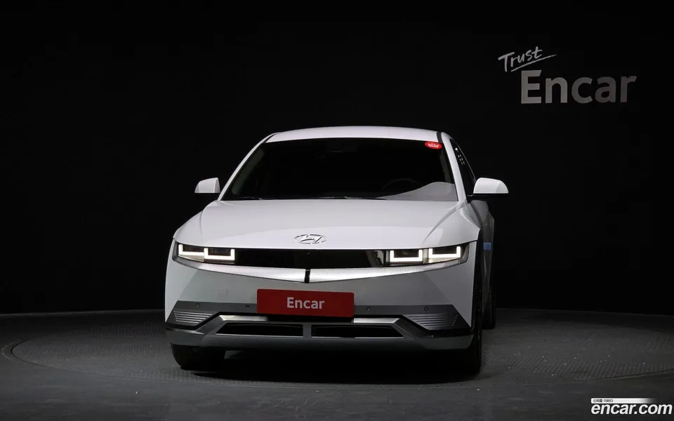 Hyundai Ioniq 5 AWD 2022 — миниатюра 3