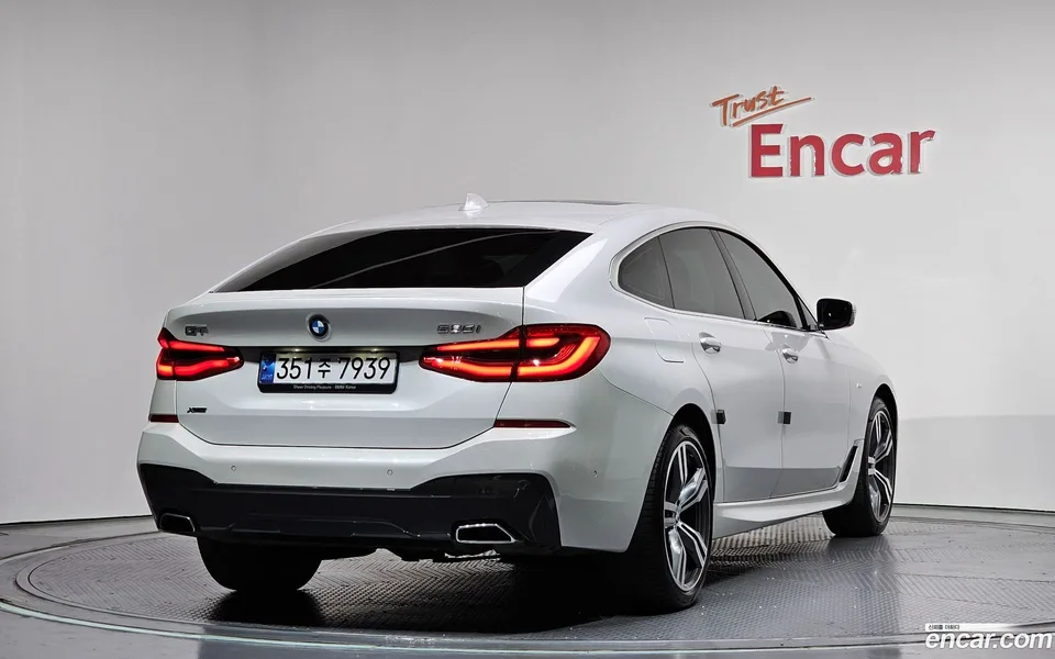 BMW 6 Series GT 630i xDrive M 2023 — миниатюра 2