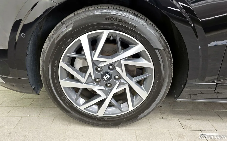 Hyundai Grandeur 2.5 2WD 2023 — миниатюра 5