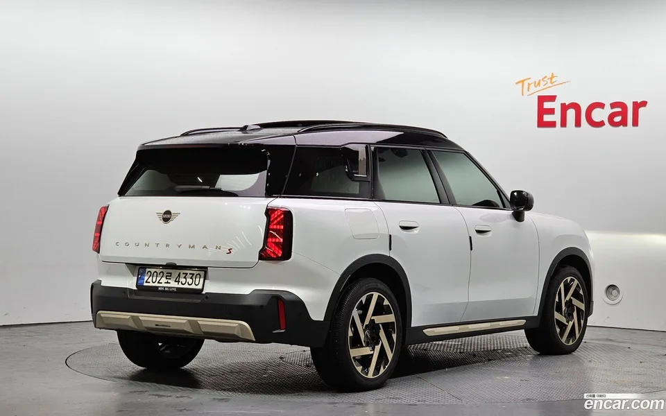 MINI Cooper S Countryman ALL4 2024 — миниатюра 2