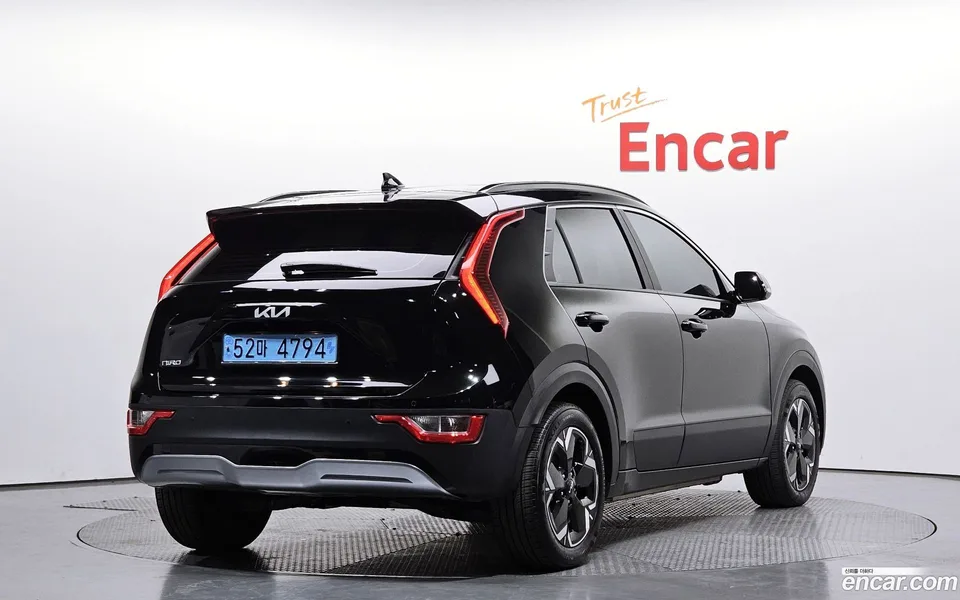 Kia Niro EV 2023 — миниатюра 2