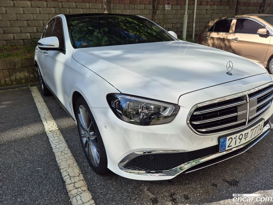 Mercedes-Benz E-Class E450 4MATIC 2023 — миниатюра 2