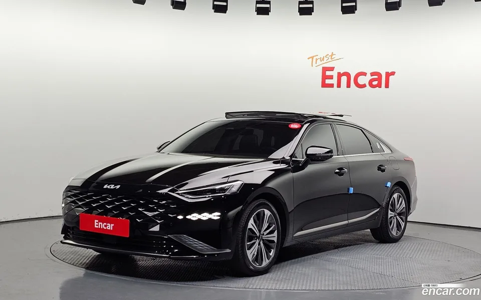 Kia K8 Hybrid 2023 — фото 1, купить с доставкой в Москву