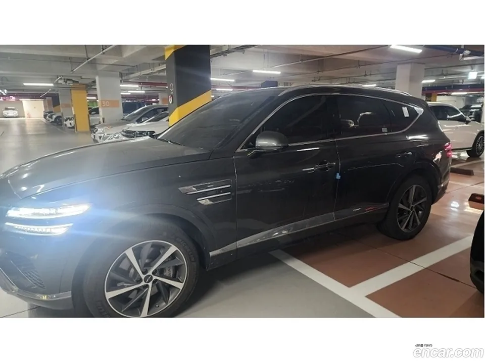 Genesis GV80 2.5T AWD 2023 — миниатюра 2